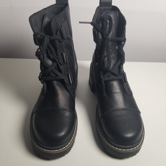 Sorel Joan Now Lace Wome's Black Leather Boots Sz 8.5 - Picture 2 of 10